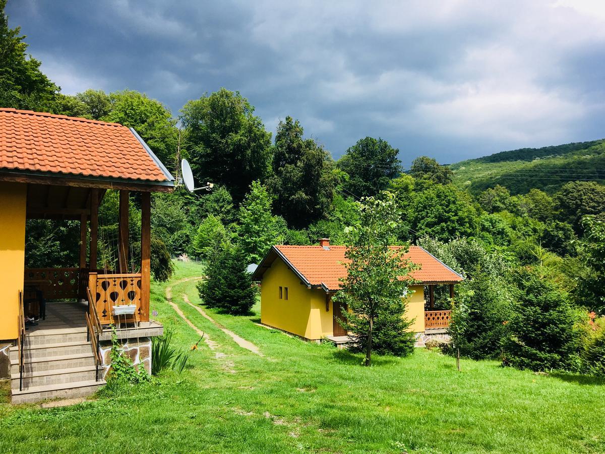 Бунгала Дара Kalofer Exterior photo